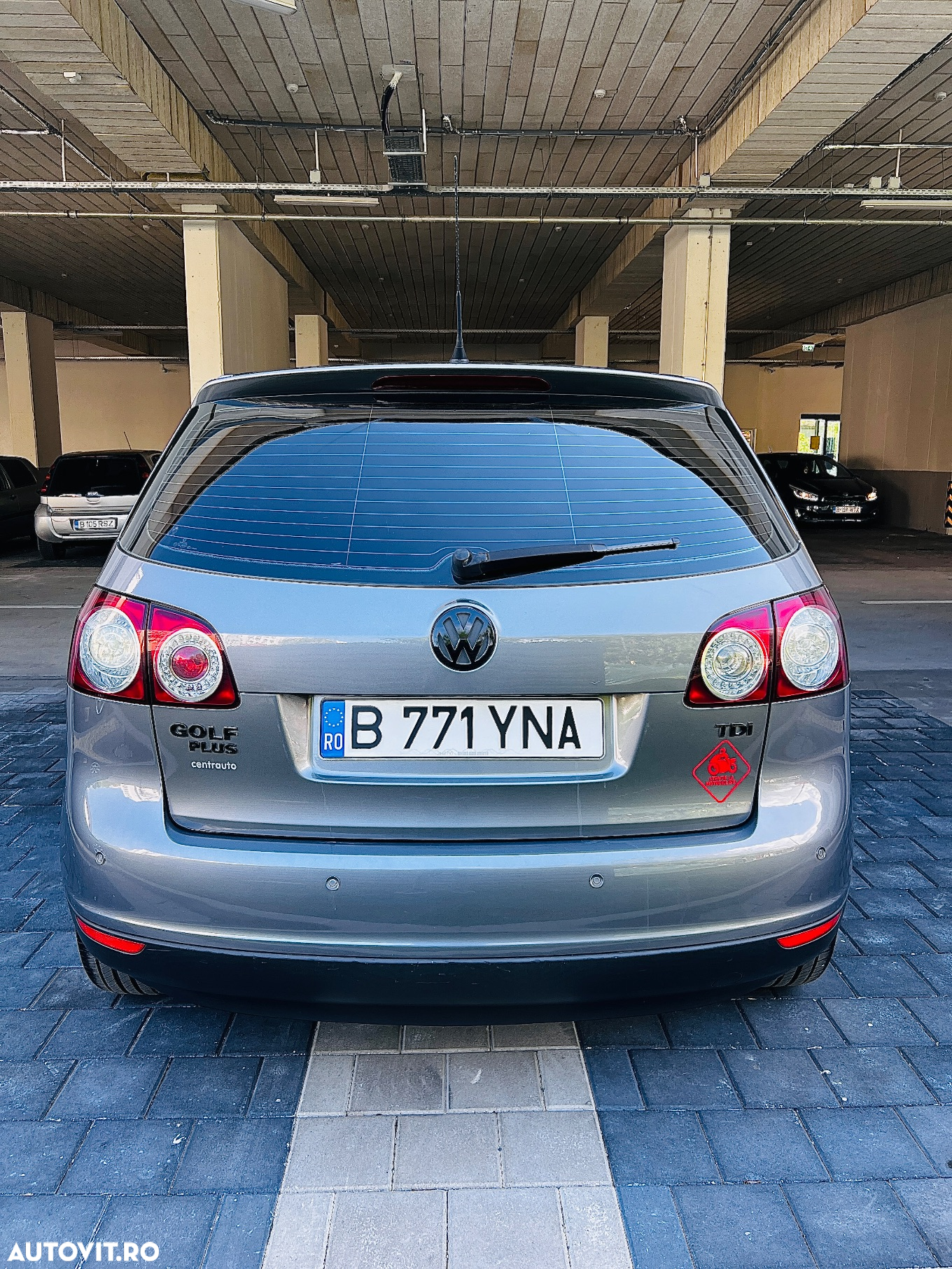 Volkswagen Golf Plus 1.9 TDI Sportline DSG - 5