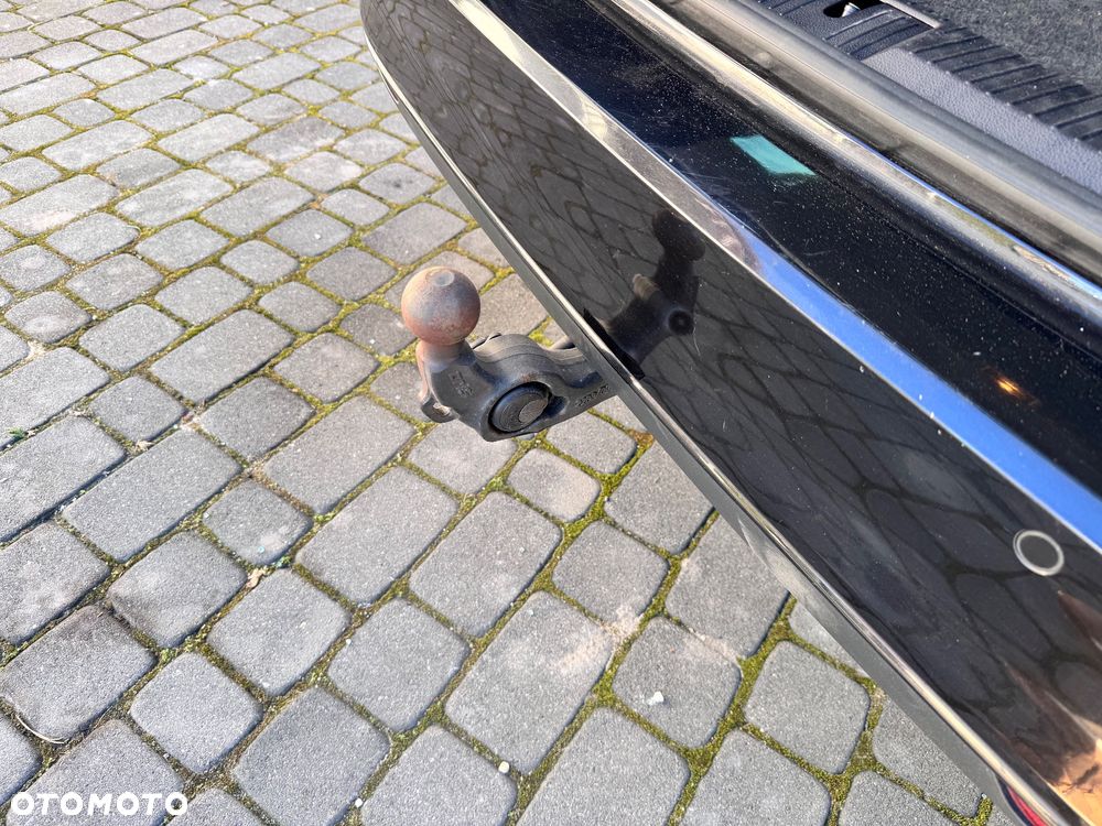 Volkswagen Passat 2.0 TDI EVO Elegance DSG - 18