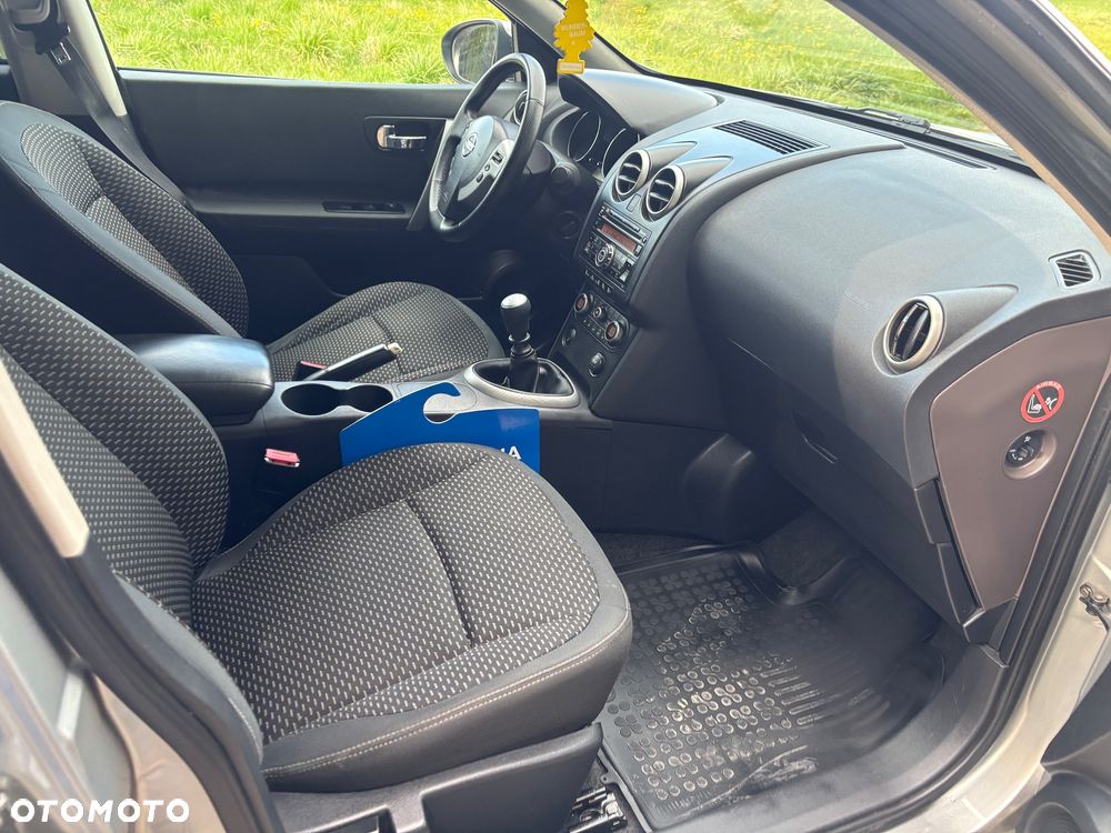 Nissan Qashqai 2.0 dCi DPF acenta - 13