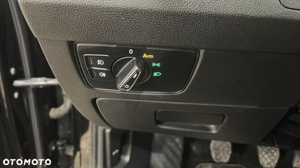 Volkswagen Passat - 27