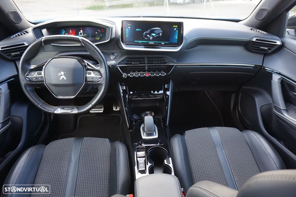 Peugeot e-2008 50 kWh GT Line - 22