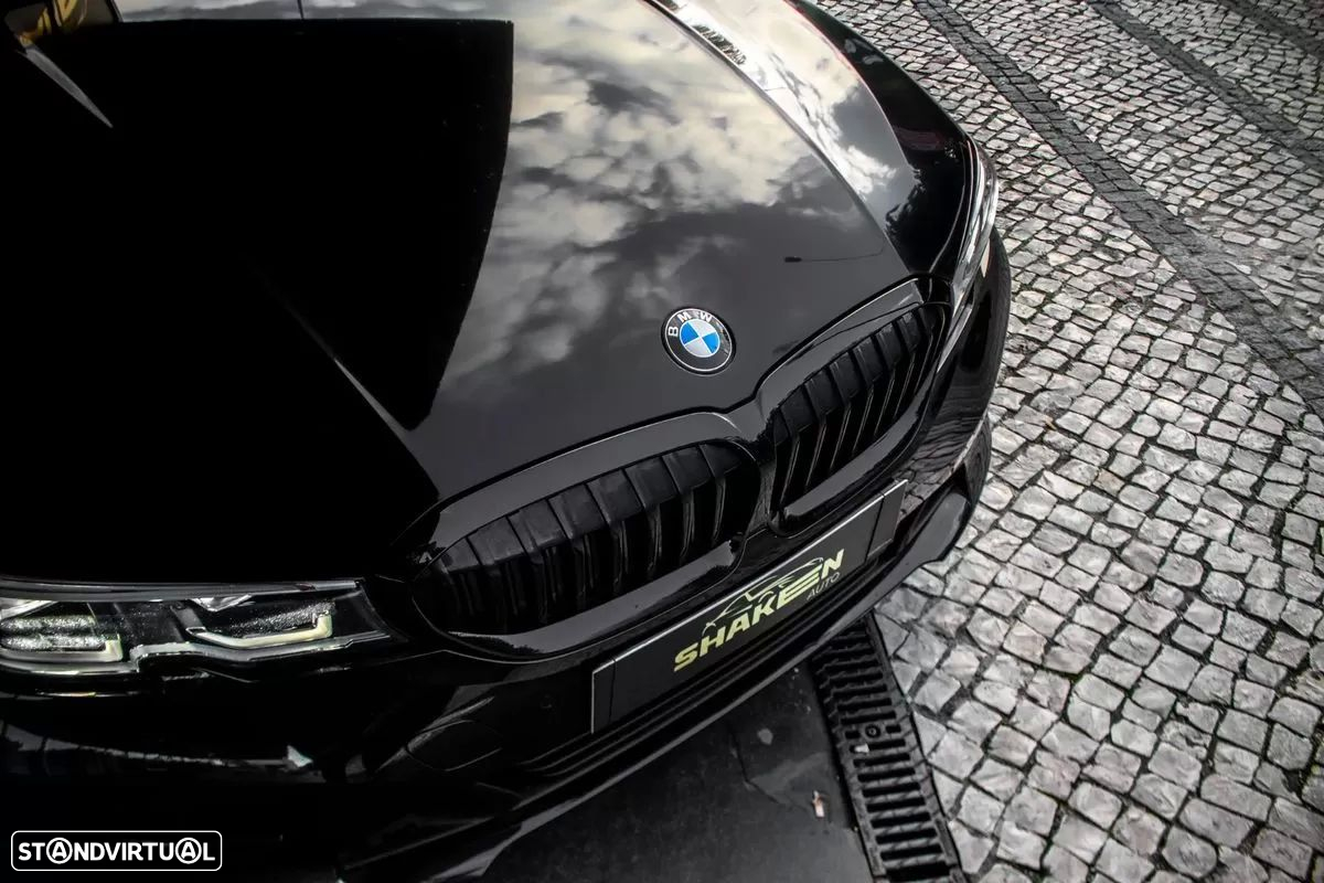 BMW 320 d Touring Line Luxury Auto - 9