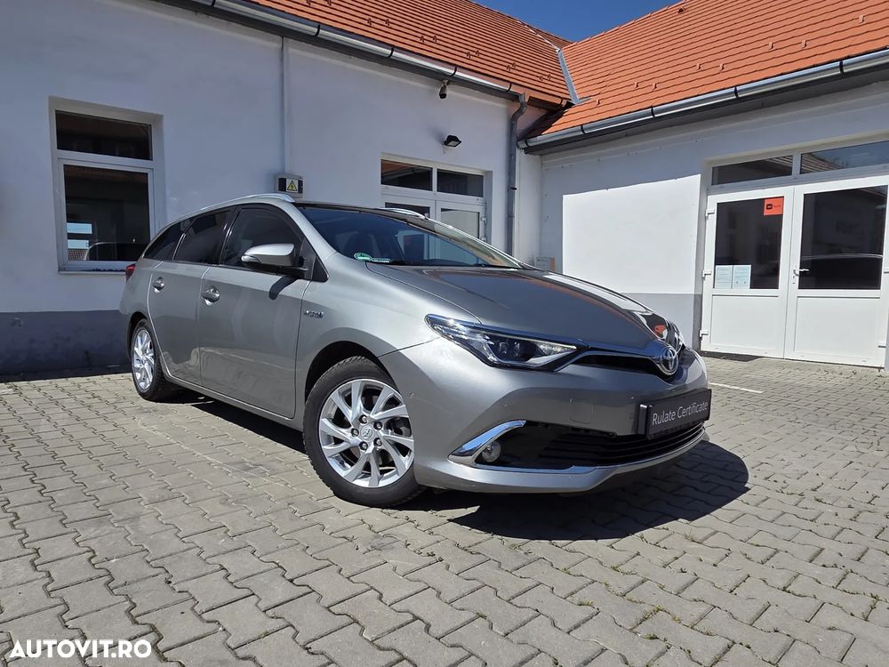 Toyota Auris 1.8 VVT-i Automatik Executive - 8