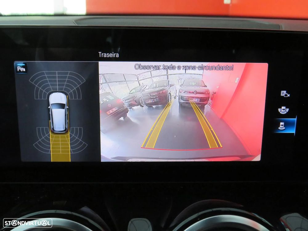 Mercedes-Benz GLB 200 d AMG Line - 33