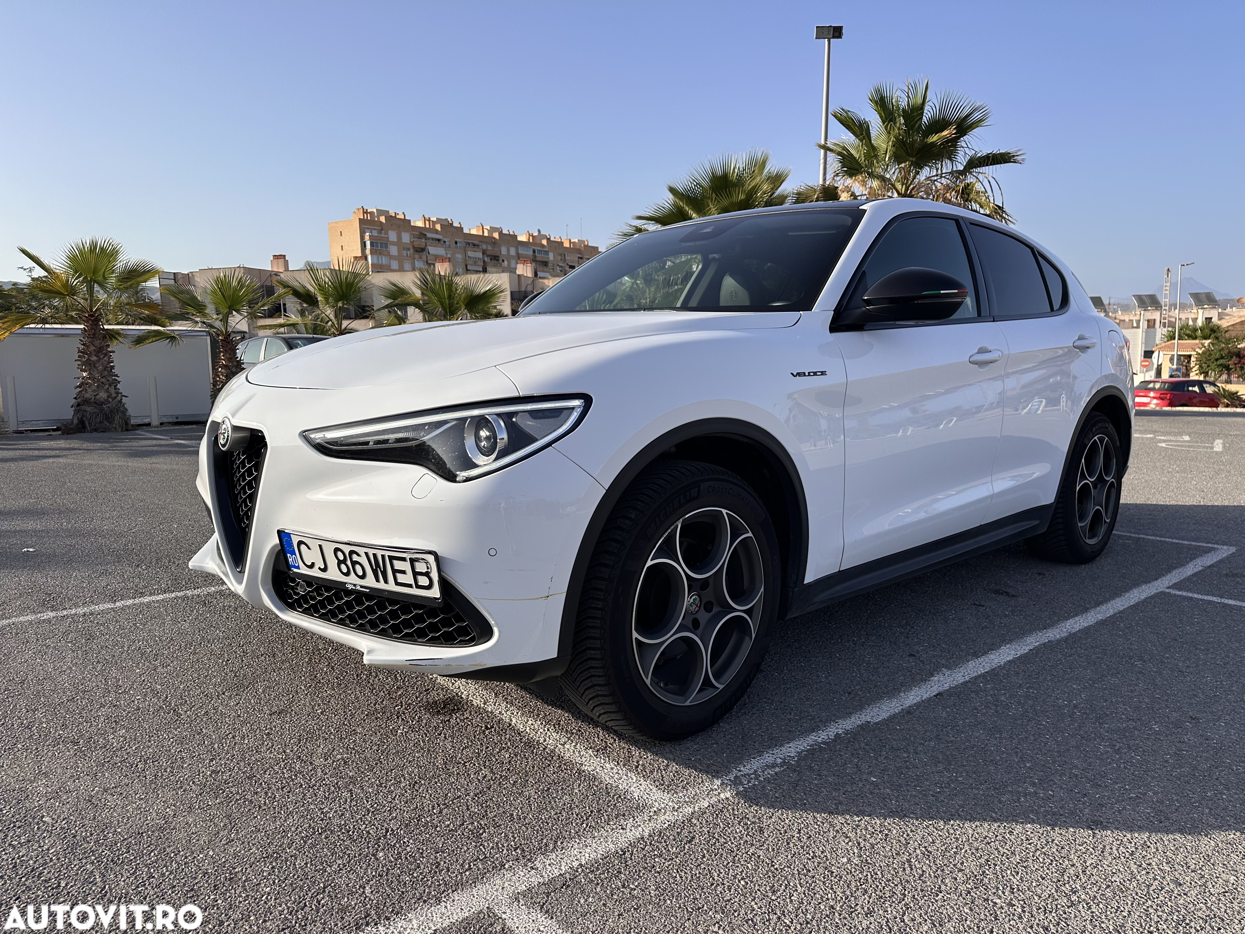 Alfa Romeo Stelvio 2.0 Turbo 16V AT8-Q4 Veloce Ti - 11