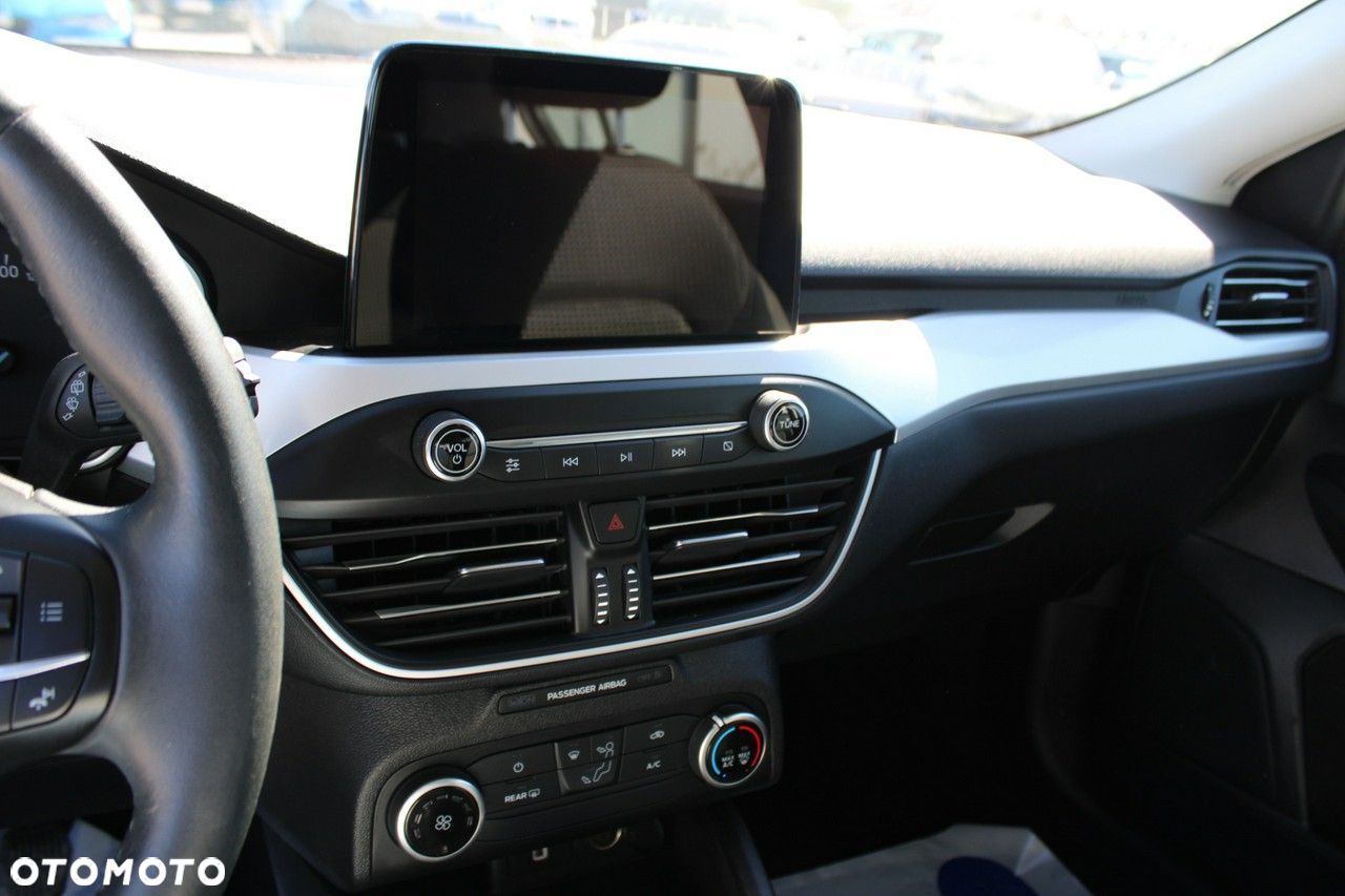 Ford Focus - 23