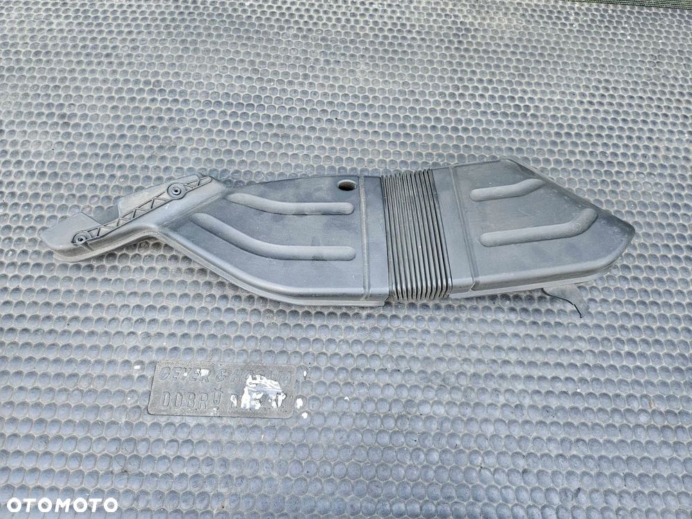 Przewód Dolot 8E0129618D 8E0129617D Wlot Kanał Filtra Powietrza Pas Przedni AUDI A4 B6 B7 - 4