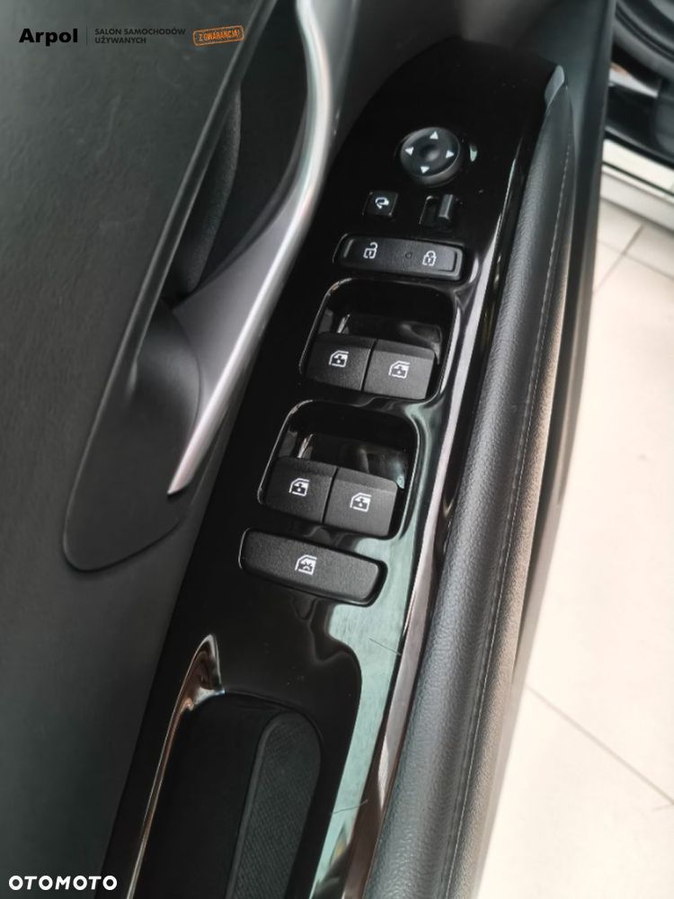 Hyundai Tucson - 8