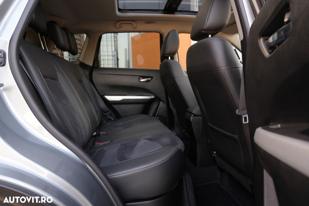 Suzuki Vitara 1.6 DDIS 4X4 Luxus - 19