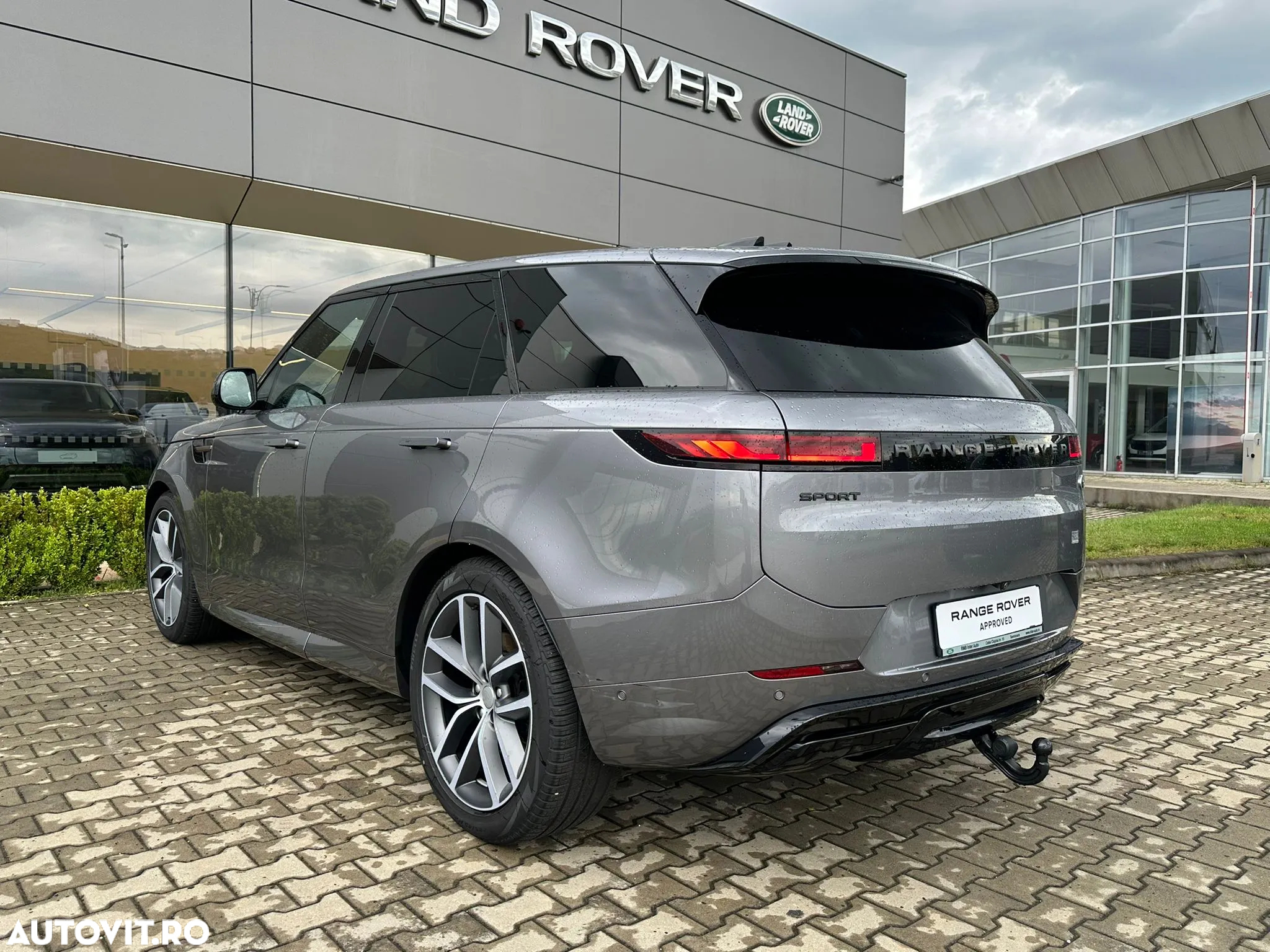 Land Rover Range Rover Sport 3.0 I6 D250 MHEV Dynamic SE - 9