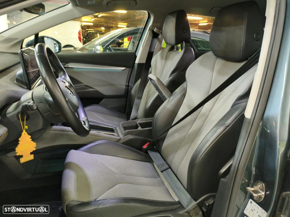 Skoda Enyaq iV 60 - 7
