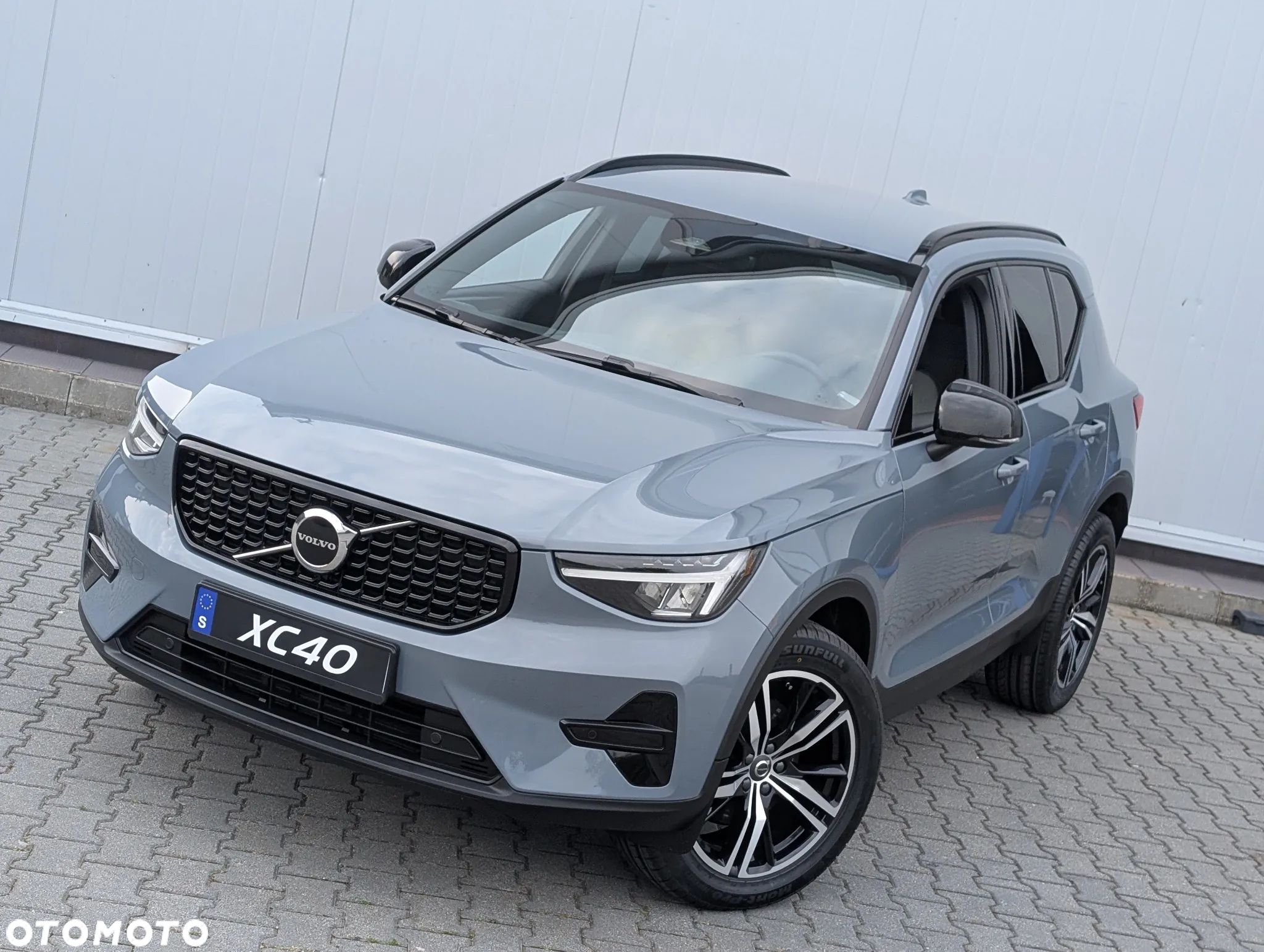Volvo XC 40 B4 Core - 1