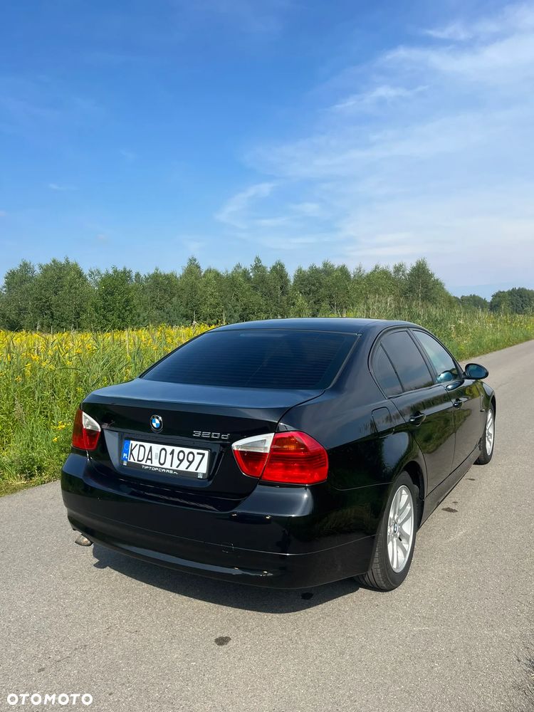 BMW Seria 3 320d - 5