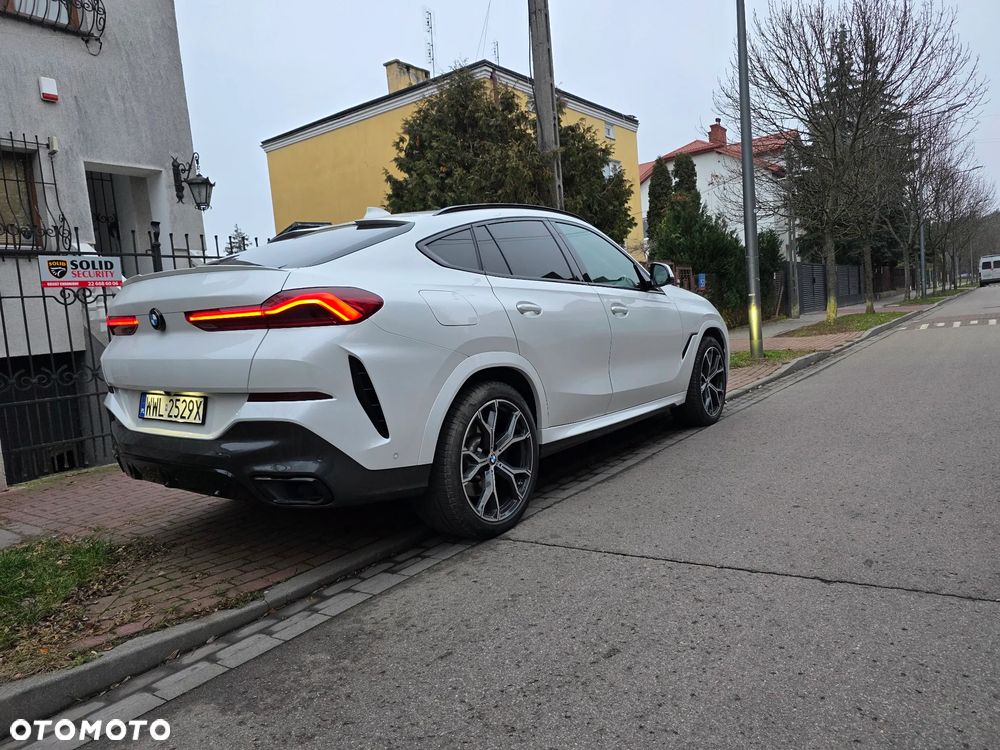 BMW X6 xDrive40d - 31