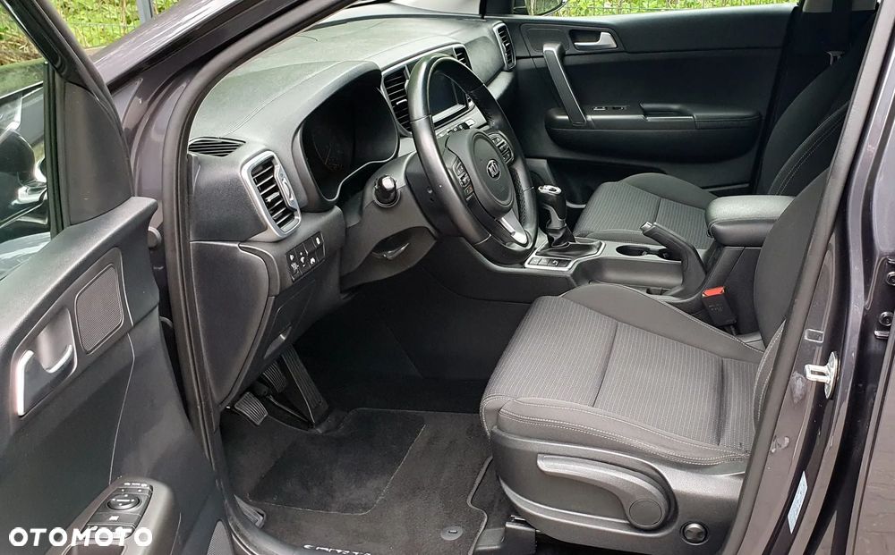 Kia Sportage 1.7 CRDI 2WD ISG Attract - 23