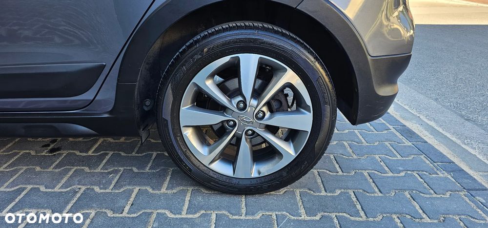 Hyundai i20 1.4 Automatik Style - 16
