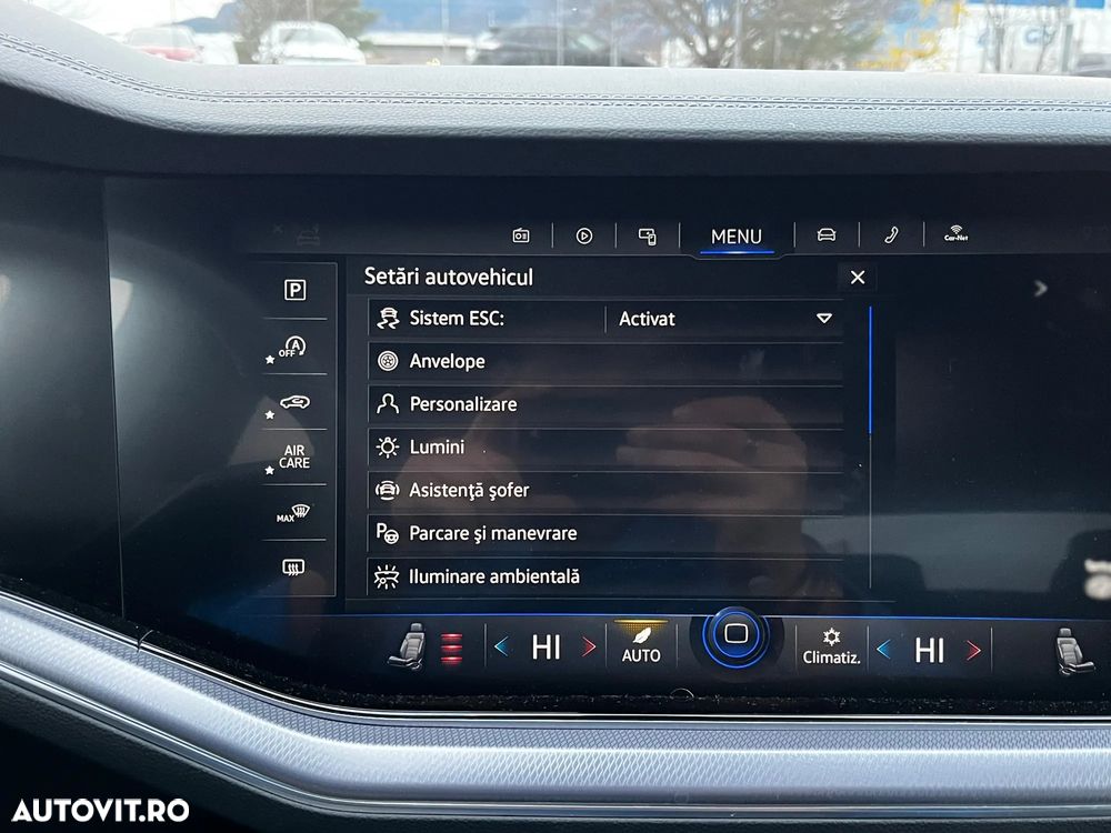 Volkswagen Touareg V6 TDI 4MOTION R-Line - 26