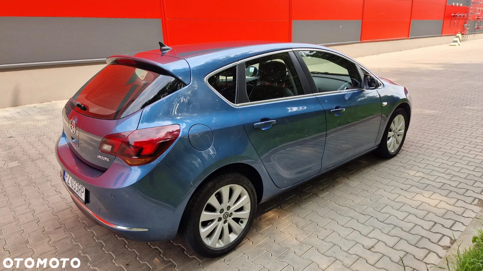 Opel Astra IV 1.4 T Cosmo - 7