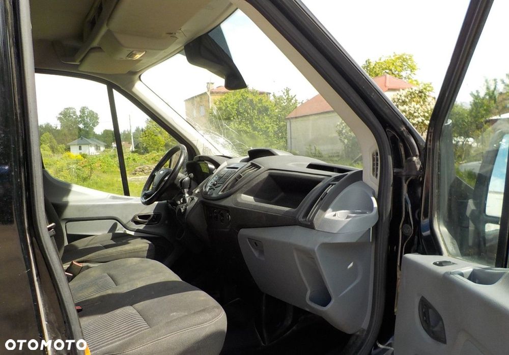 Ford Transit - 18