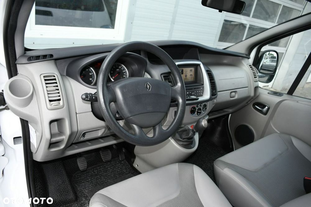 Renault Trafic - 20