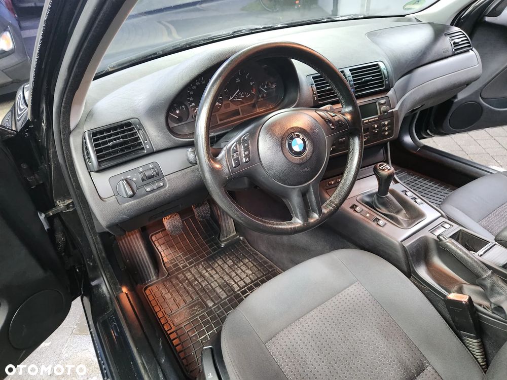 BMW Seria 3 - 12