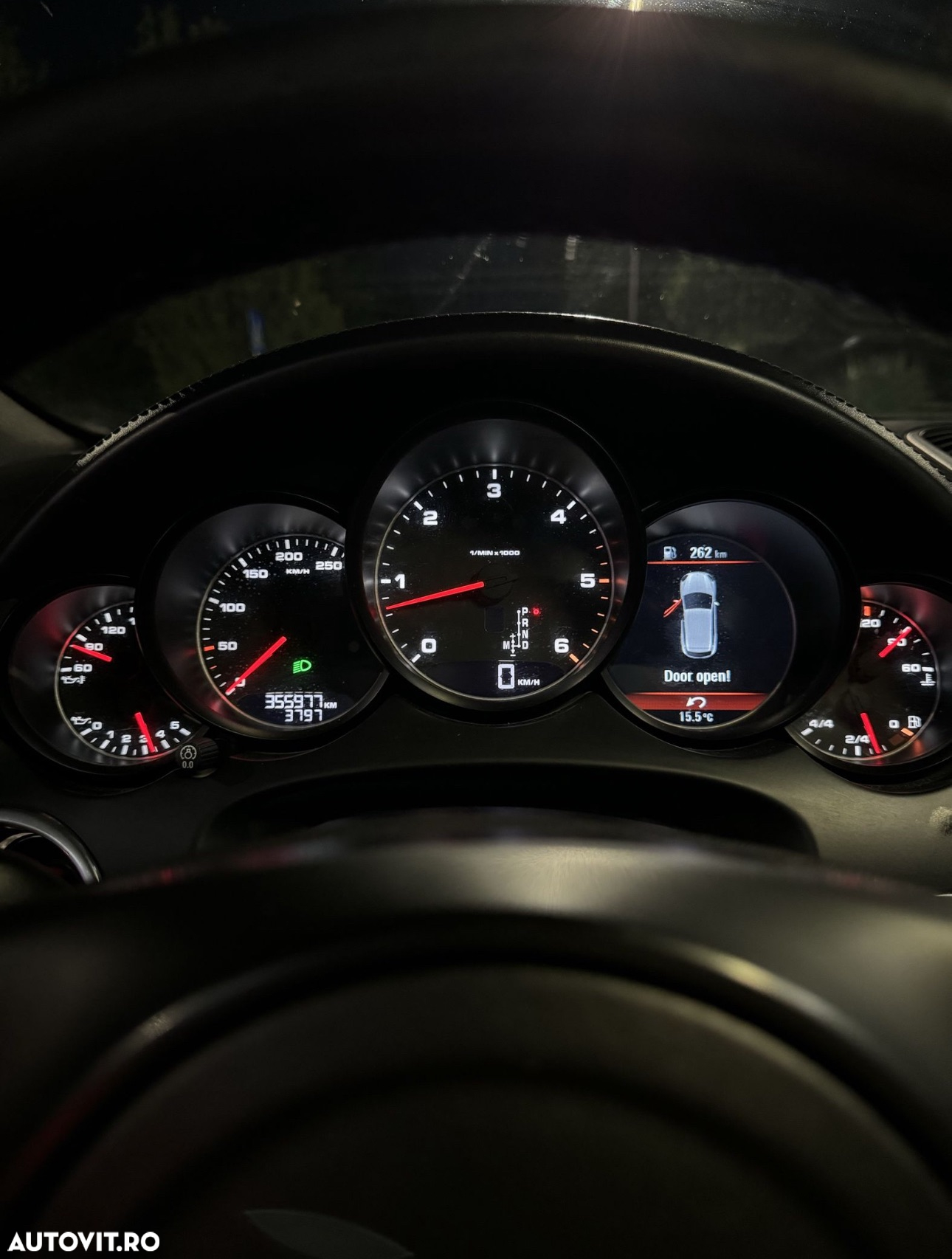 Porsche Cayenne 3.0 L V6 - 5