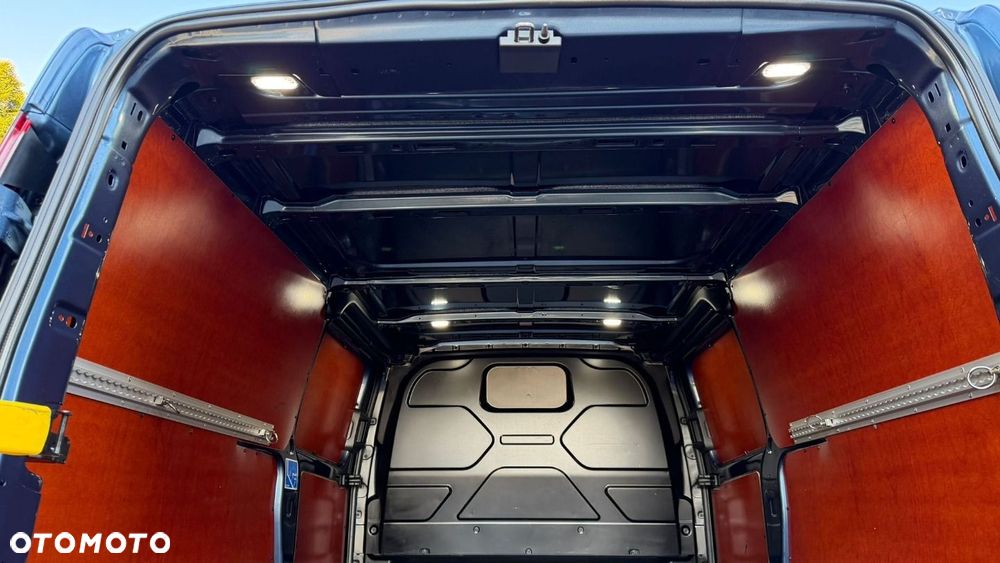 Ford Transit Custom - 31