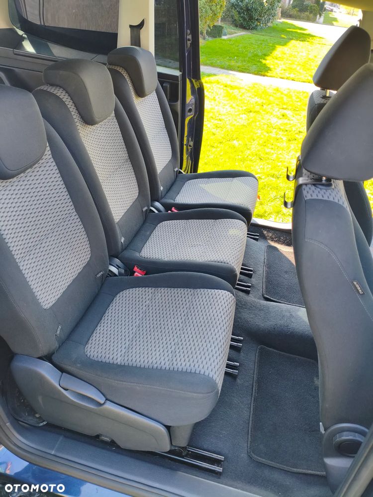 Volkswagen Sharan 2.0 TDI BlueMotion Technology Comfortline - 12