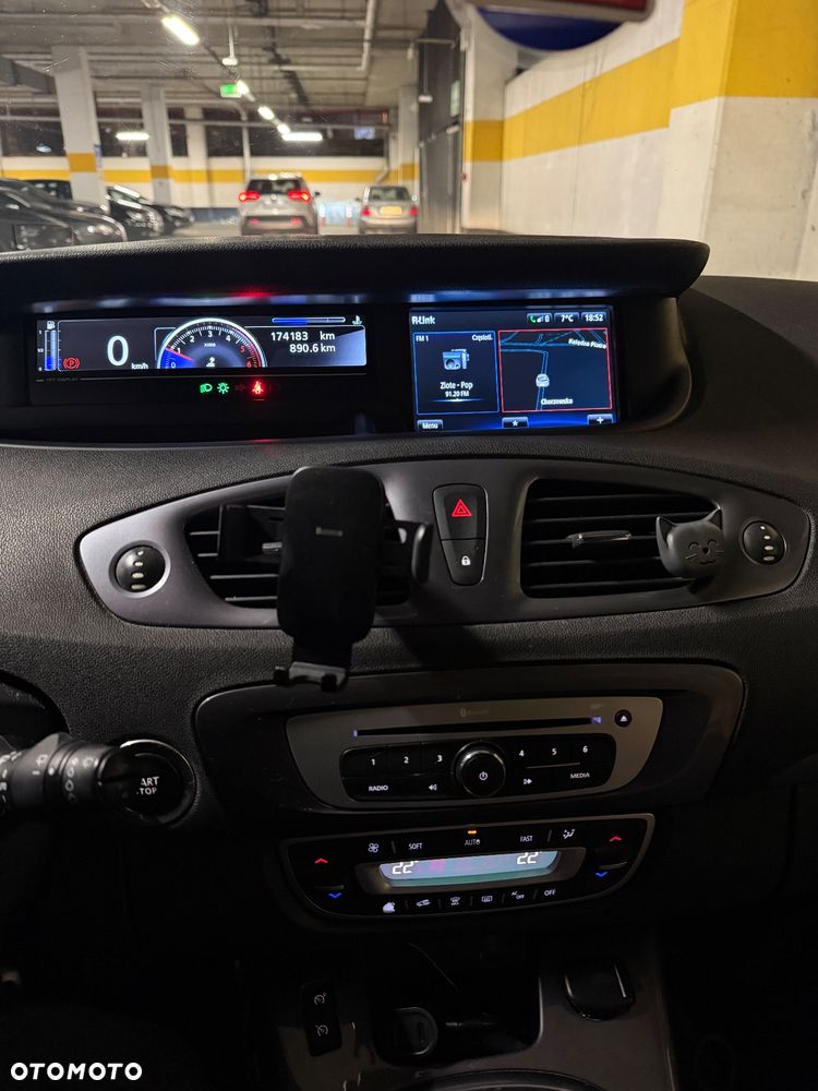 Renault Scenic Energy dCi 130 Euro 6 S&S Xmod Bose Edition - 21