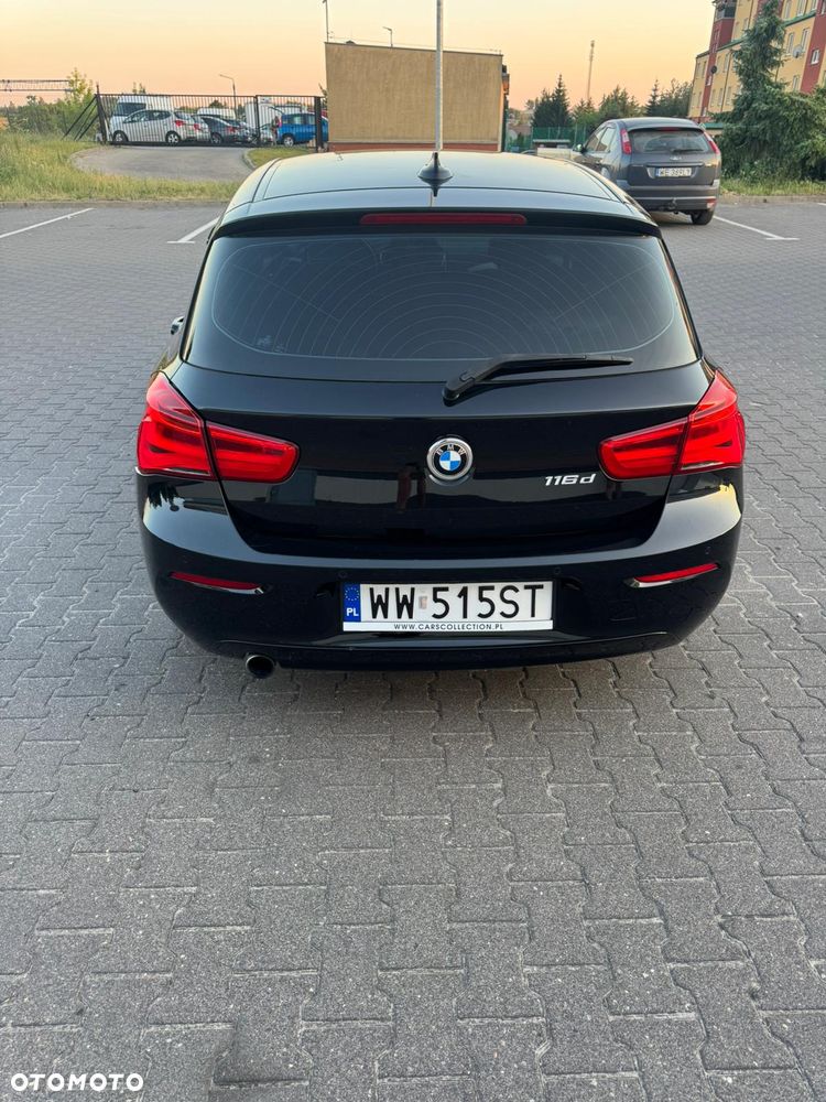 BMW Seria 1 116d - 4