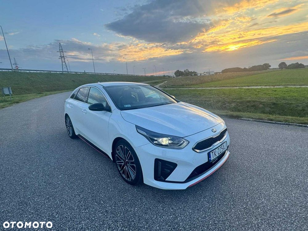 Kia ProCeed - 3