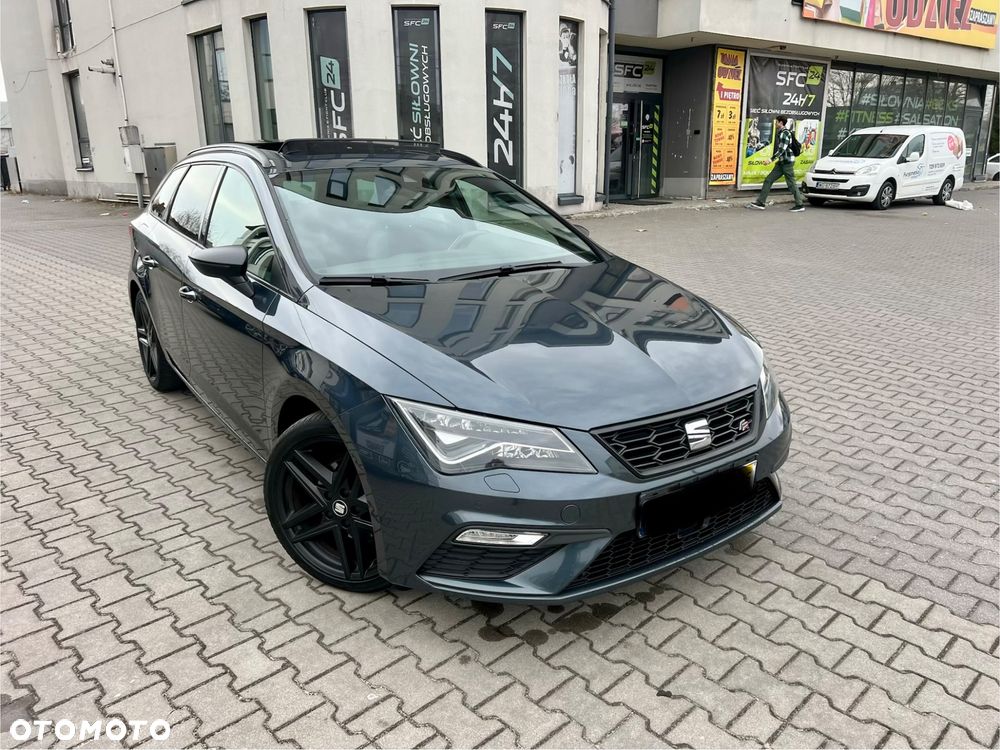 Seat Leon 1.5 eTSI OPF DSG FR Black Edition - 1