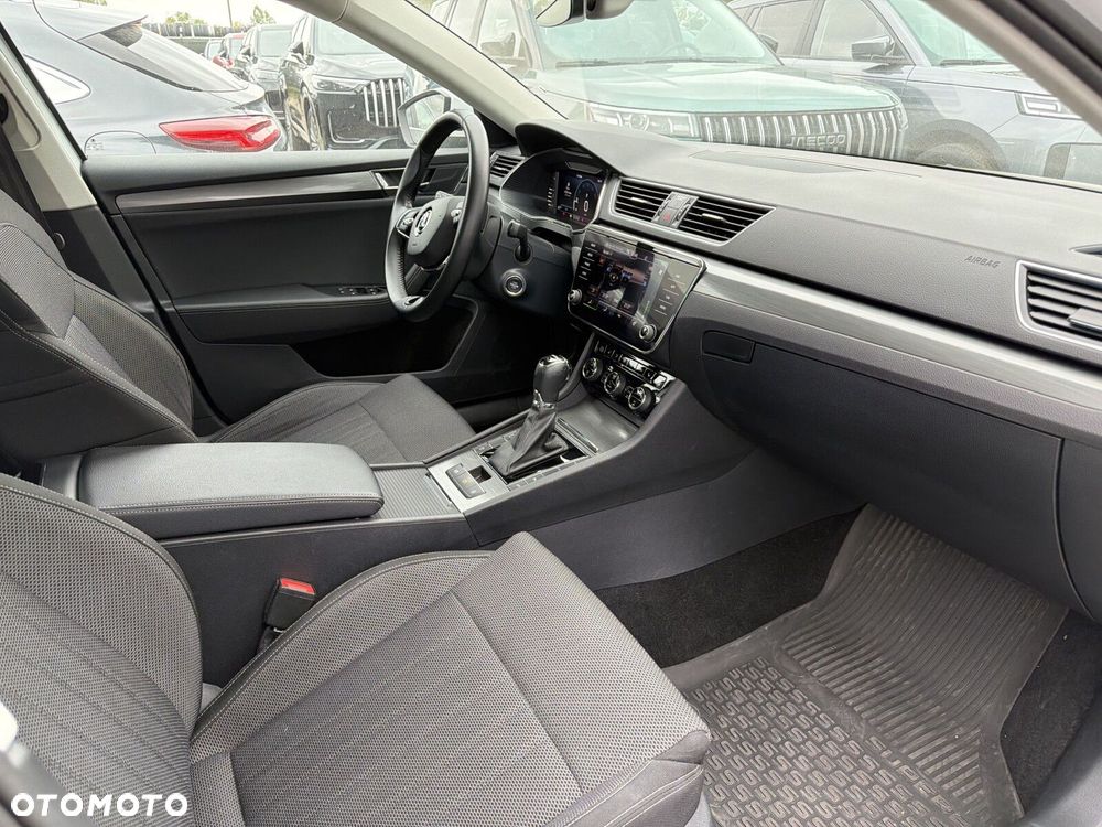 Skoda Superb 2.0 TSI Style DSG - 38