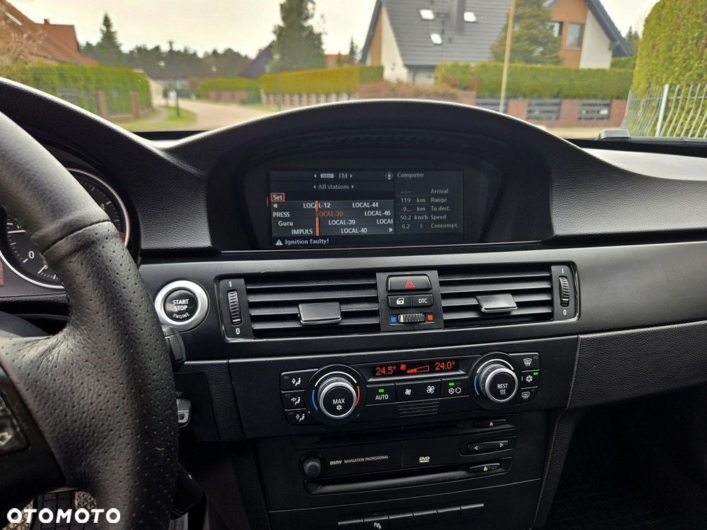 BMW Seria 3 318d - 15