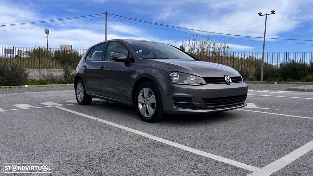VW Golf 1.6 TDI Trendline - 1