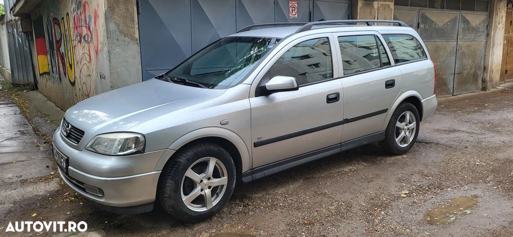 Opel Astra - 2