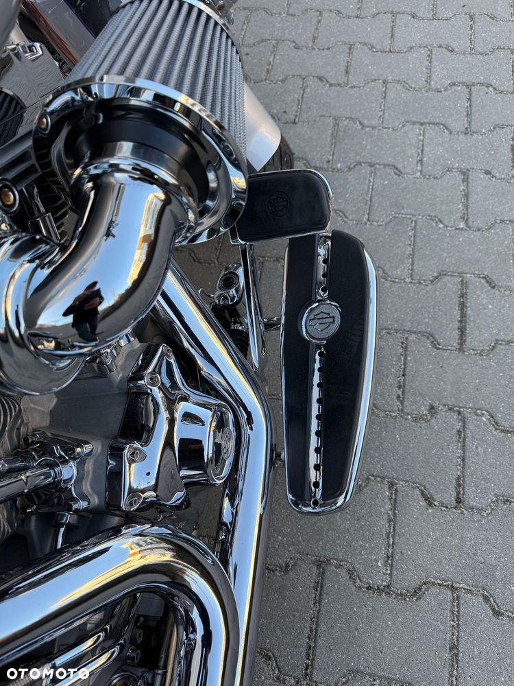 Harley-Davidson Softail Fat Boy - 19