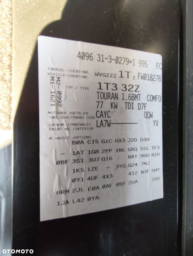 Volkswagen Touran 1.6 TDI DPF BlueMotion Technology DSG Comfortline - 17