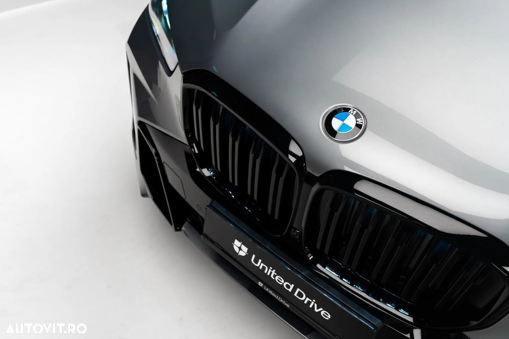 BMW X5 xDrive30d - 7