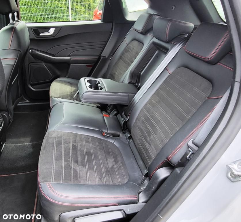 Ford Kuga 2.5 Duratec PHEV ST-LINE - 14