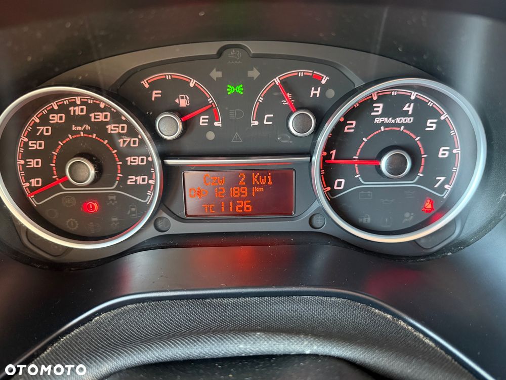 Fiat Doblo 1.4 16V Active - 12