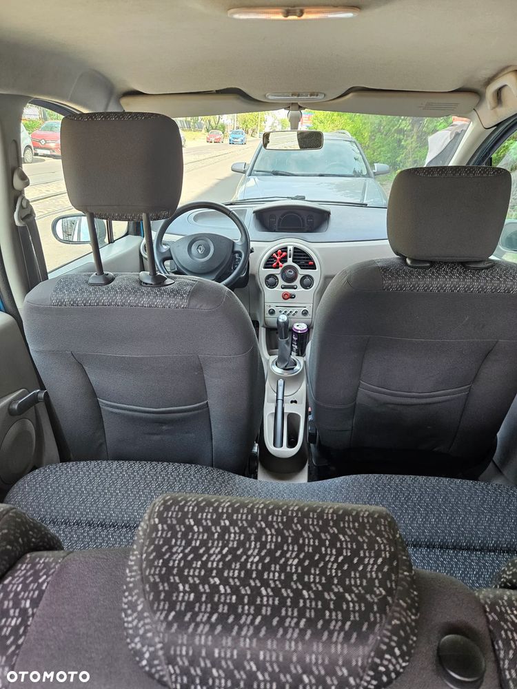 Renault Modus - 12