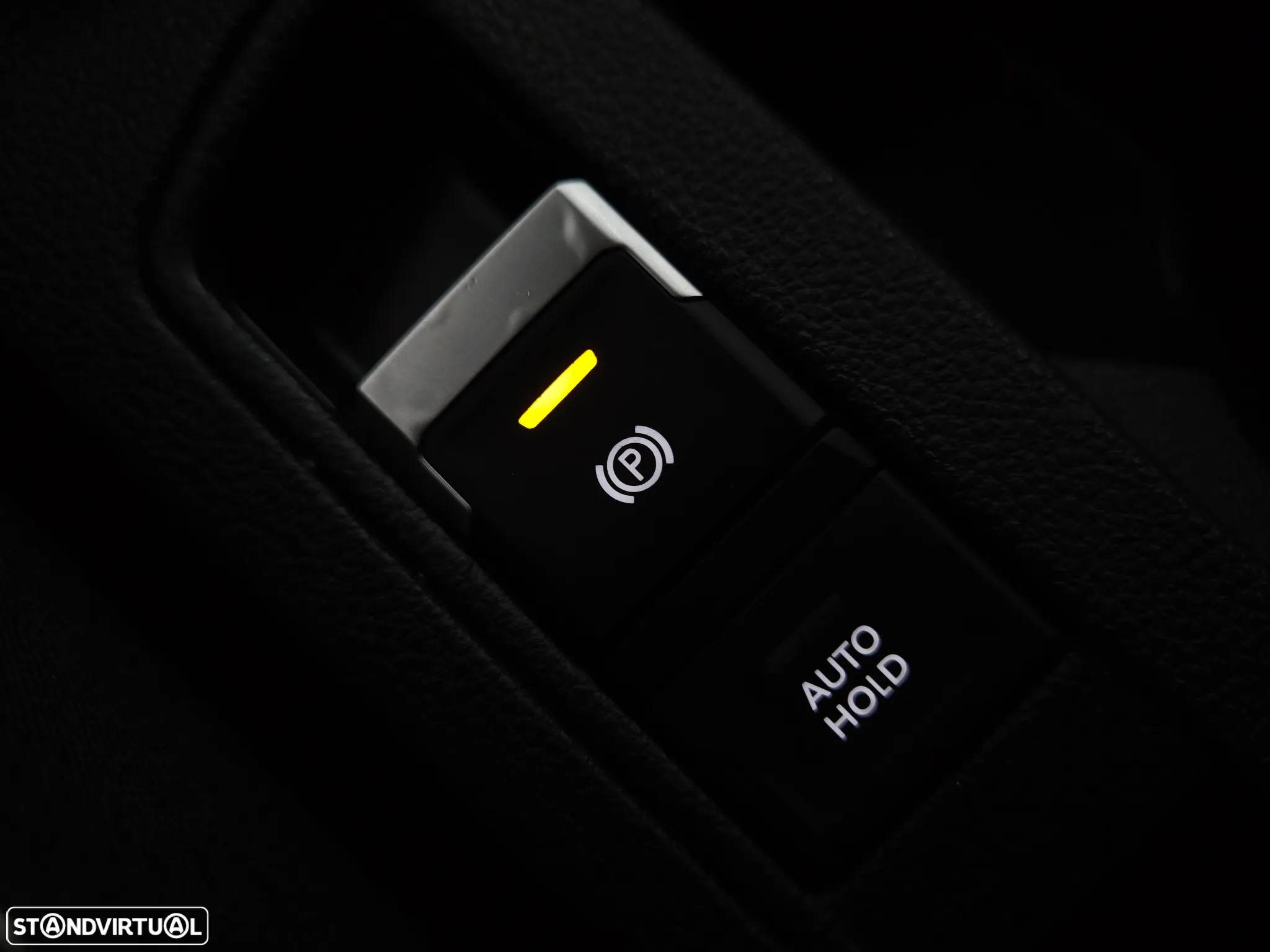 VW T-Roc 1.6 TDI Sport - 32
