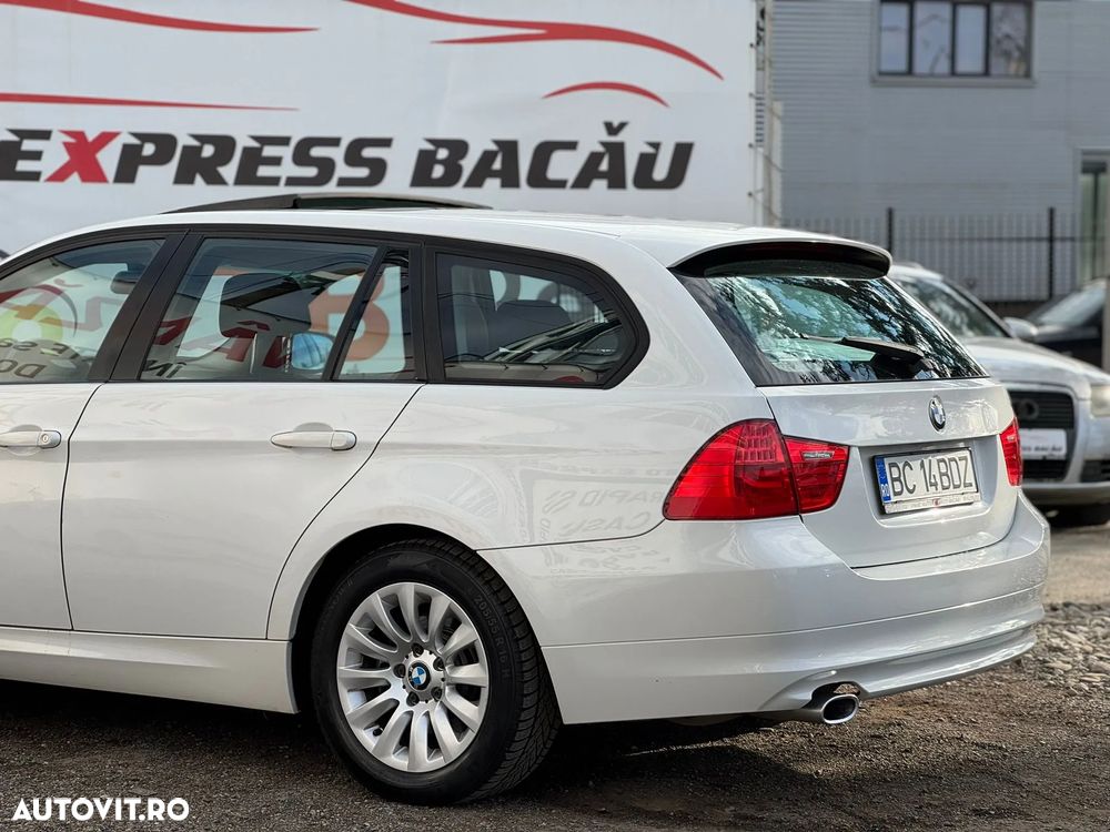 BMW Seria 3 318i - 21