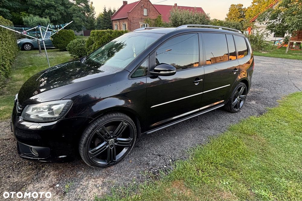 Volkswagen Touran - 6