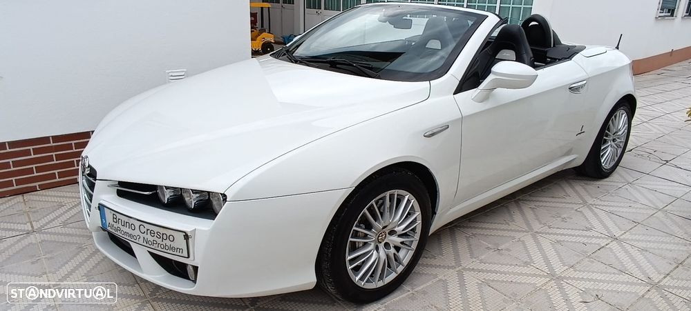 Alfa Romeo Spider 2.4 JTDM - 1
