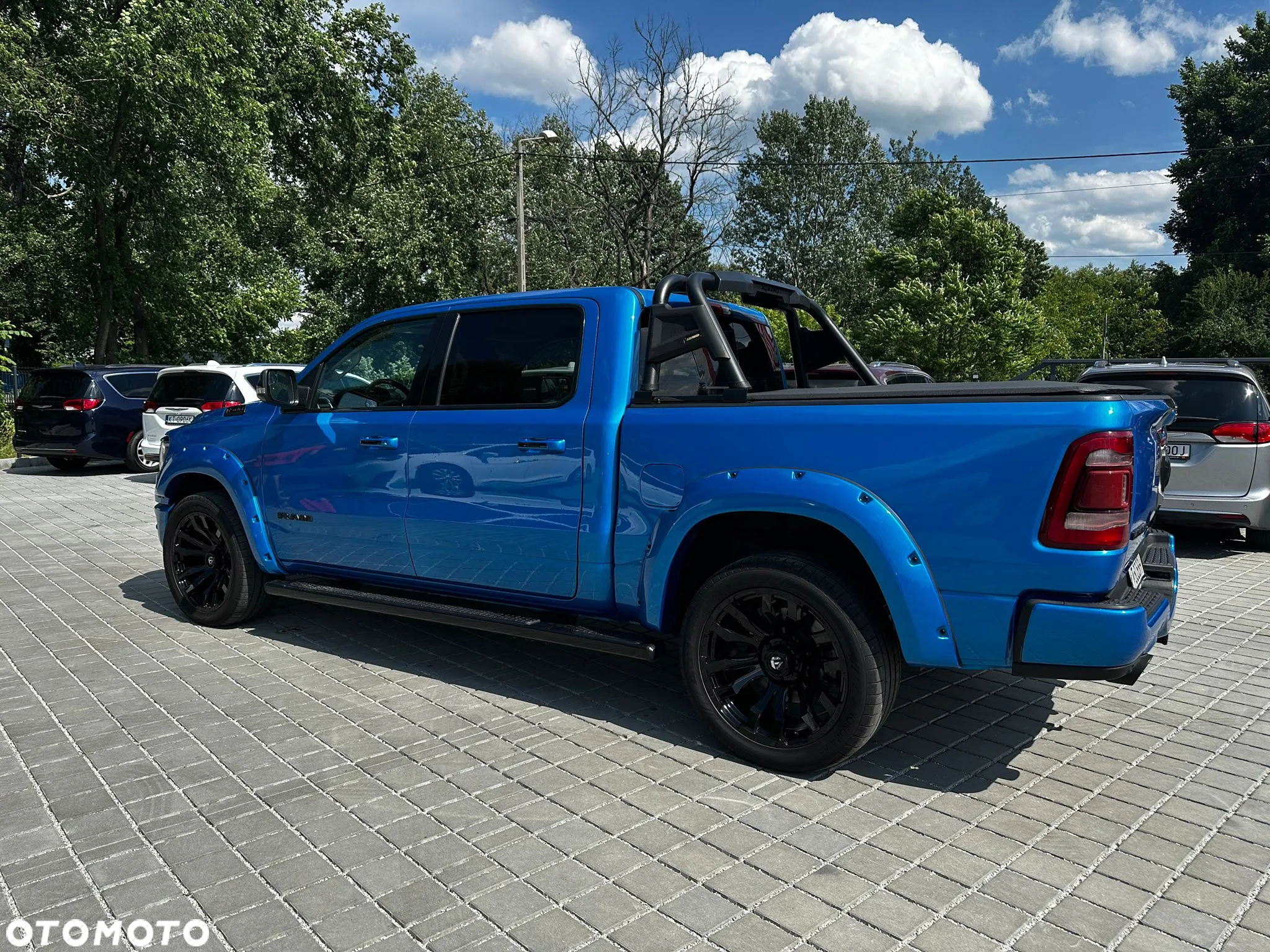 RAM 1500 Crew Cab Laramie - 8
