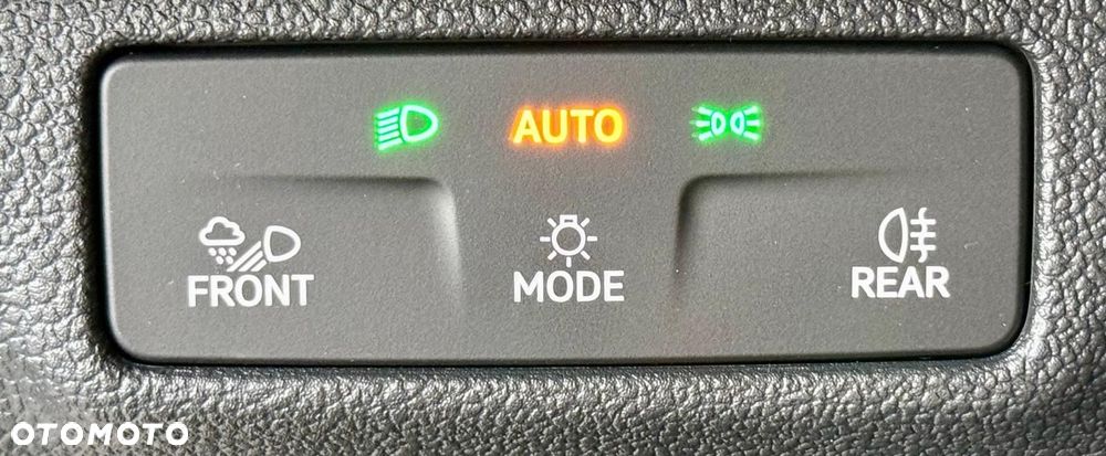 Volkswagen T-Roc - 25