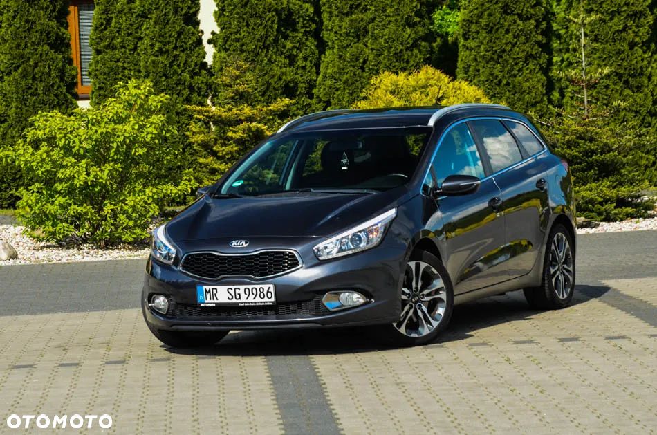 Kia Ceed 1.6 GDI SW Vision - 8