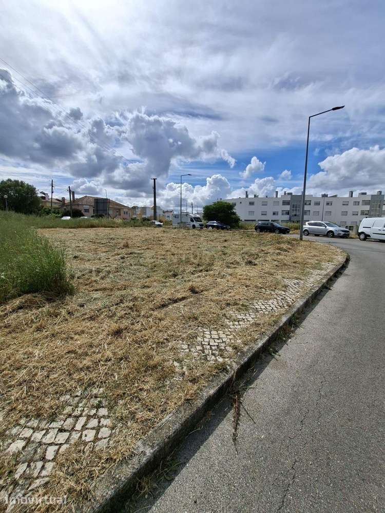 Terreno em Alenquer com Vista Panorâmica e Projeto Aprovado - Grande imagem: 4/7